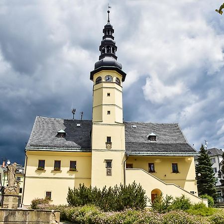 Penzion U Skoly Staré Město 외부 사진